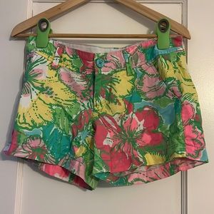 Lilly Pulitzer 5” Callahan Shorts Shorely Blue Big Flirt Floral Blue Pink Green